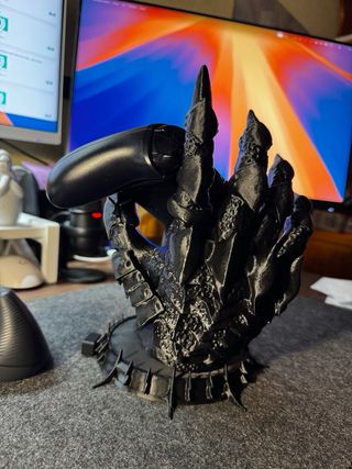 Mano de Sauron soporte de mando