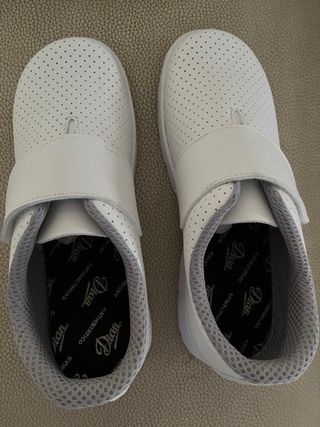 Zapatos Sanitarios Dian Blancos Mujer Talla 39