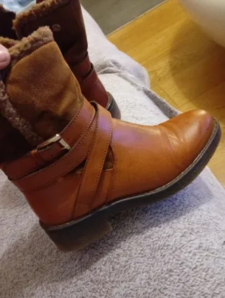 Botas de piel marrones