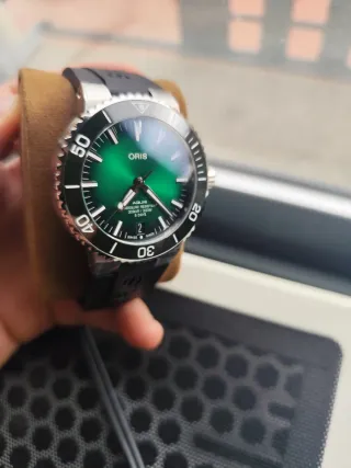 Oris Aquis Calibre 400 Verde - TOTALMENTE NUEVO