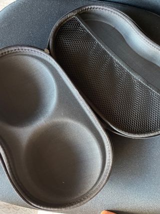 Funda porta sujetadores rayas blanco y negro