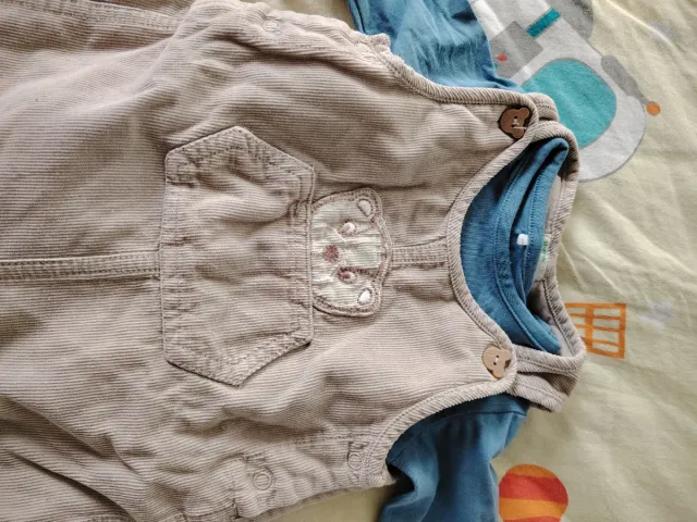 Peto Benetton beige bebé calentito