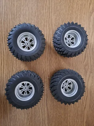 Ruote complete Thunder Tiger SSK V2