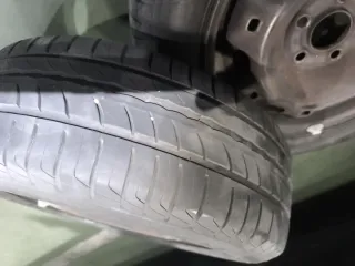 Neumático Pirelli 185/60 R14 Llantas  vag polo