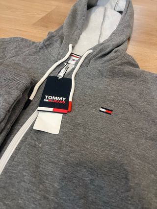 Chándal Tommy Jeans Gris - Talla M