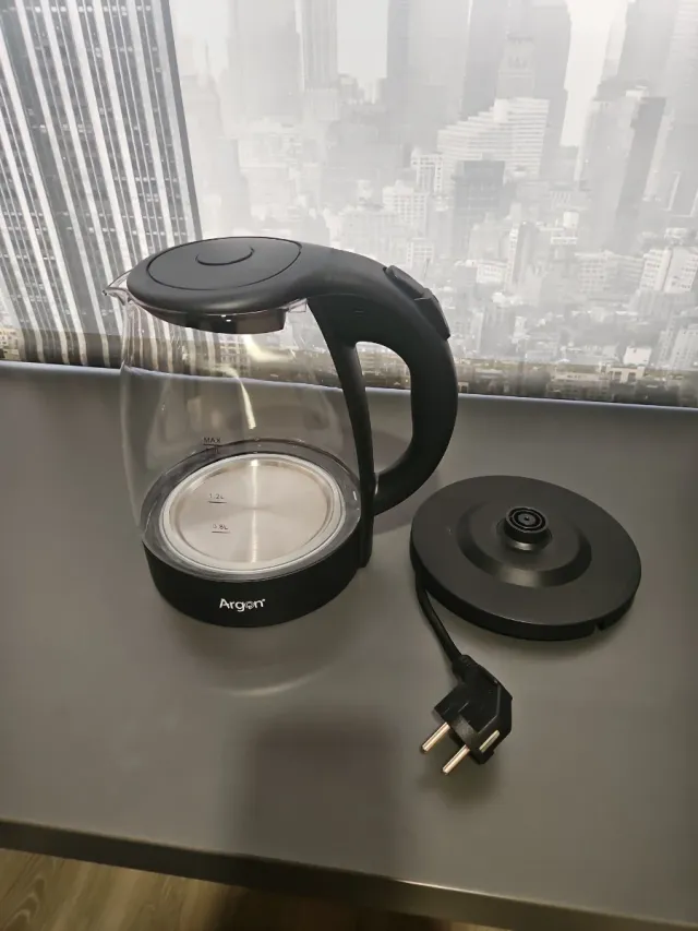 Hervidor Eléctrico Cristal 1.8L 2000W