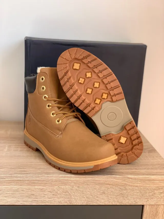 Botas hombre. Número  41