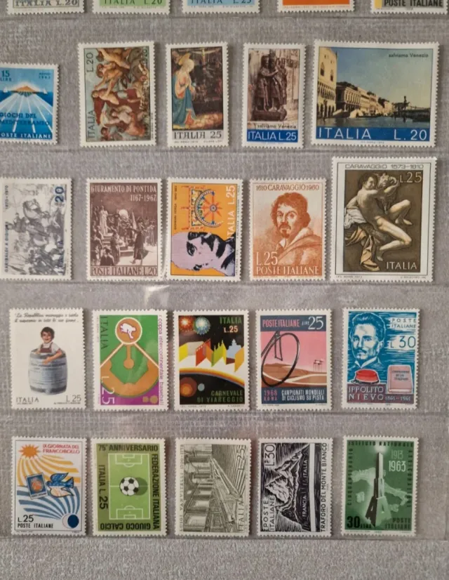 Lotto 25 Francobolli Repubblica Italiana