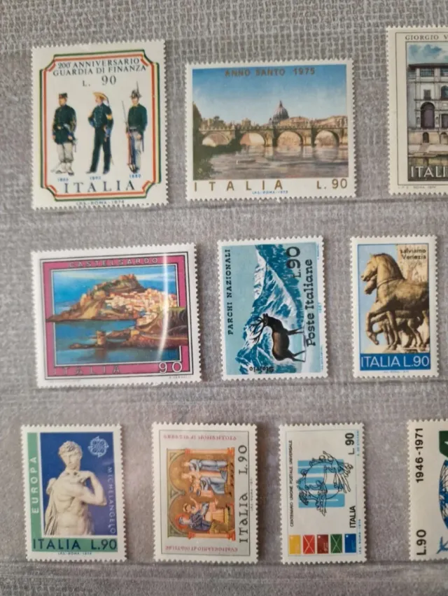 Lotto 40 Francobolli Repubblica Italiana