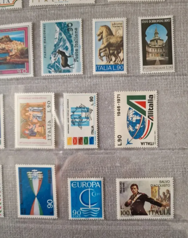 Lotto 40 Francobolli Repubblica Italiana