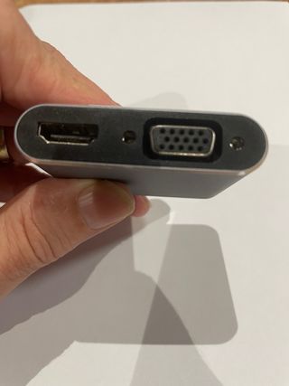 ADAPTADOR USB-C 4 en 1 HDMI VGA PD       ( NUEVO )