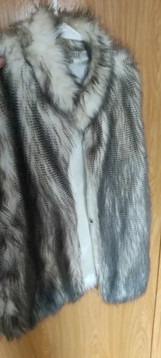 Chaleco pelo beige y gris talla S/M