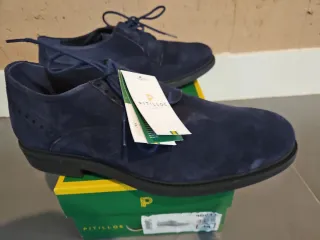 Zapatos Pitillos azul ante. Talla 44. Sin usar