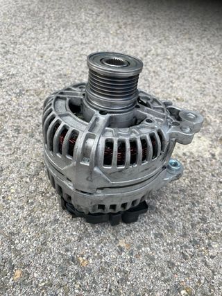 Alternador Audi A4 B8 14V 140A