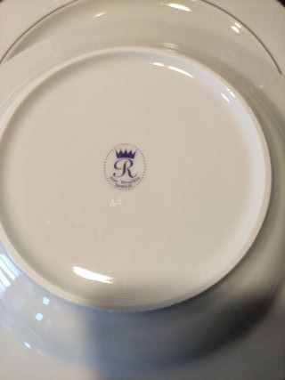 Vajilla porcelana azul y blanca