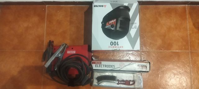 Grupo soldar y careta de soldar