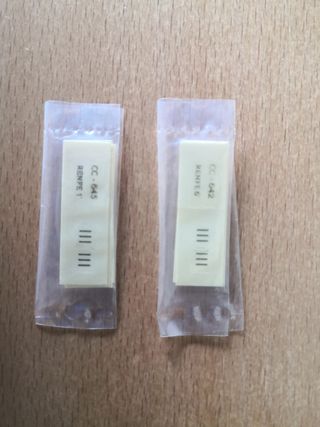 2 vagones y carcasa colección Salvat