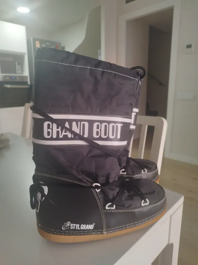 Botas Grand Boot Talla 41 Negras