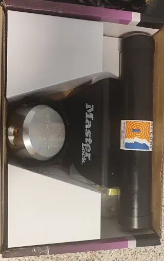 Master Lock Protector Garaje Antirrobo