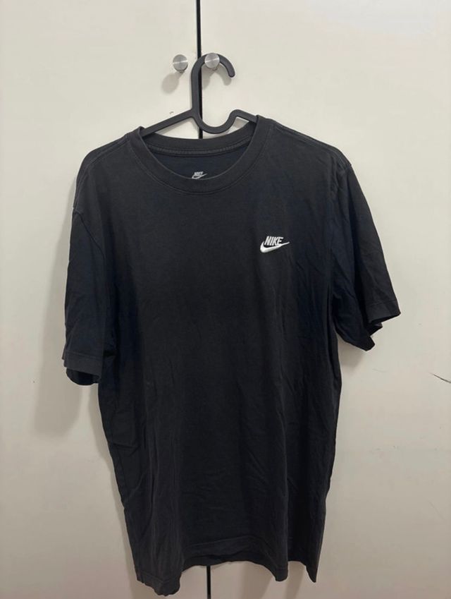 Camiseta Nike Negra