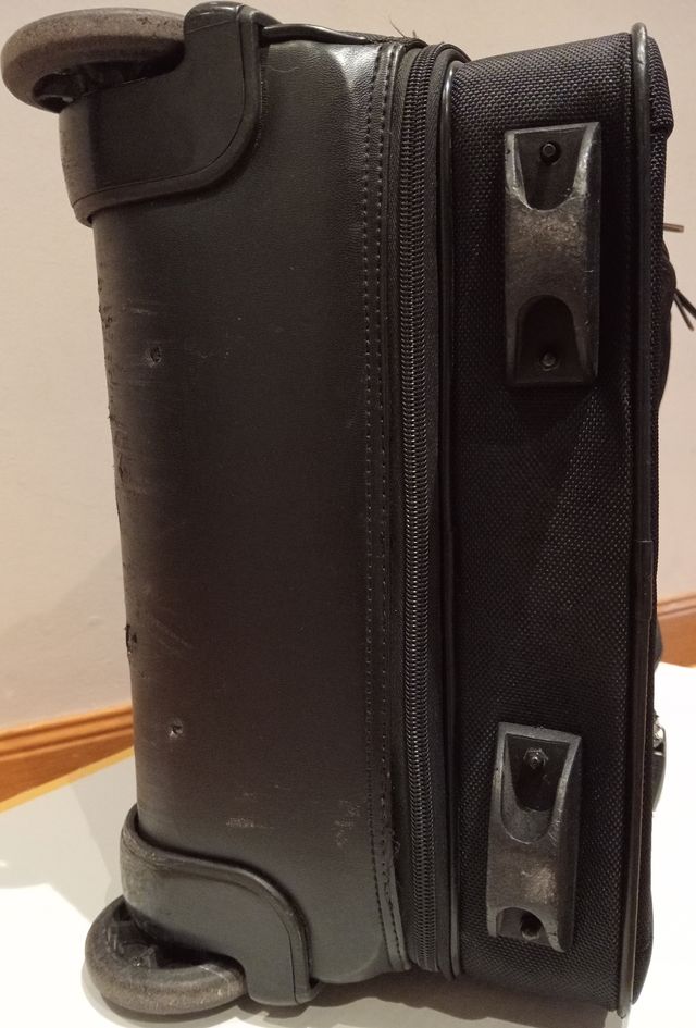 Maleta trolley Toshiba negra