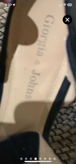 Zapatos de fiesta negros y dorados talla 40