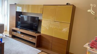 Todos los muebles:aparador,mesa,6 sillas,mueble TV