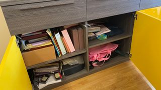 Todos los muebles:aparador,mesa,6 sillas,mueble TV