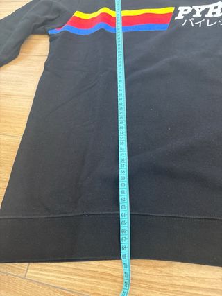 Felpa Pyrex nera con banda colorata