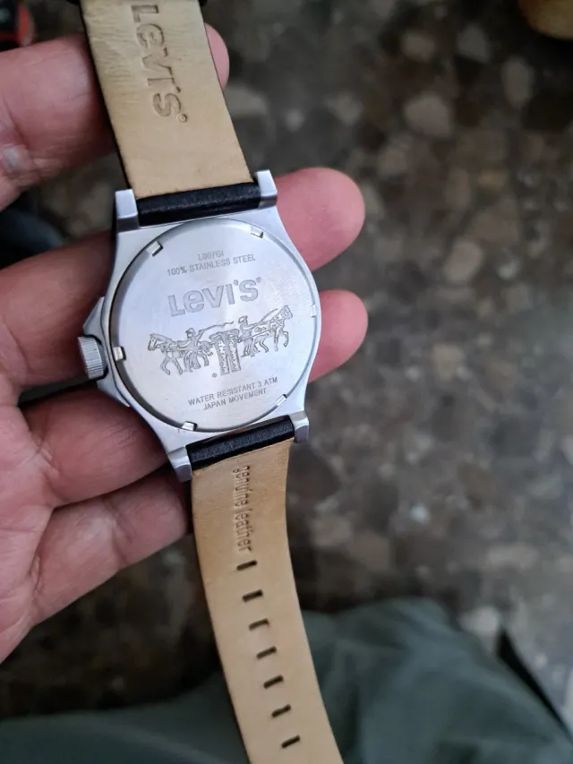Reloj Levi's