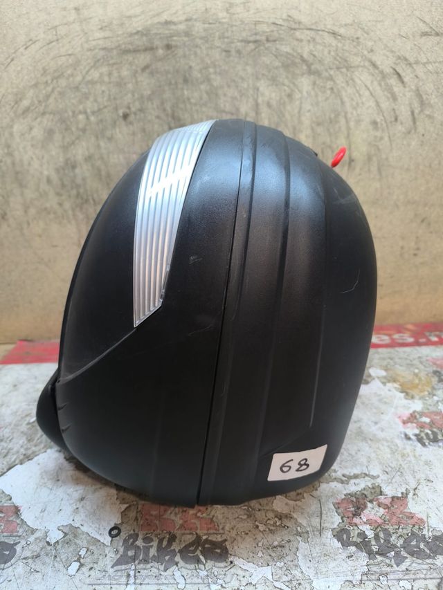 BAUL USADO MARCA SHAD SH29 29 LITROS