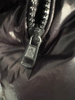 Chaqueta Moncler Negra Plumas