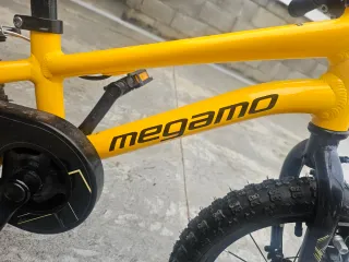 Bicicleta infantil Megamo amarilla