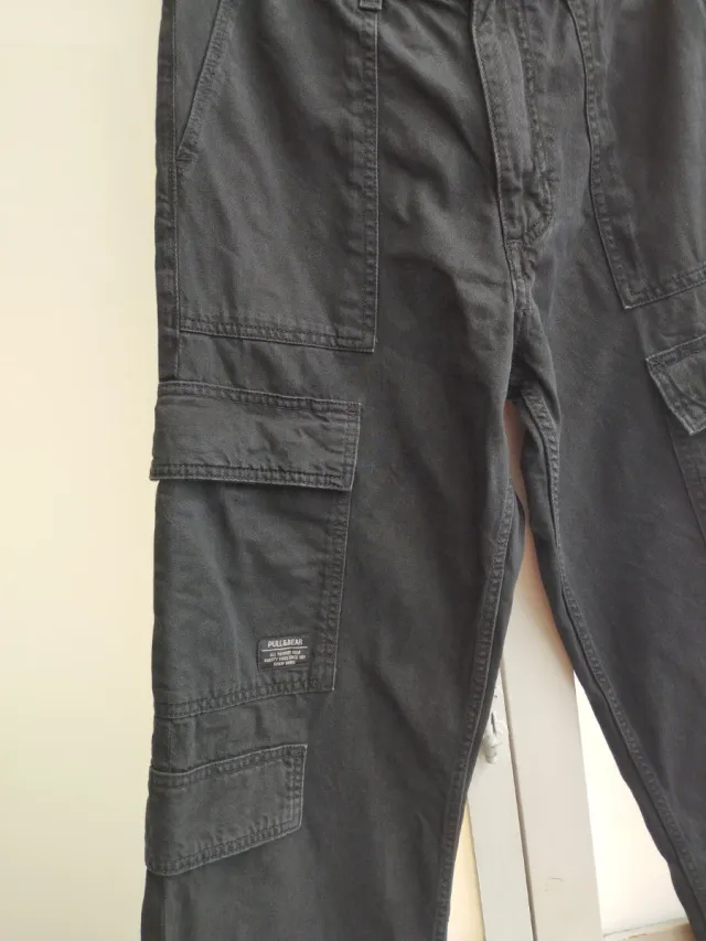 Jeans cargo uomo Pull&Bear neri