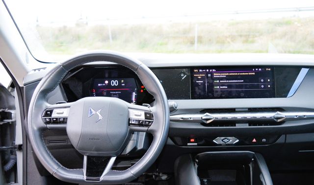 DS DS 4 BlueHDi 130 auto Bastille