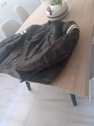 Chaqueta de moto piel de búfalo