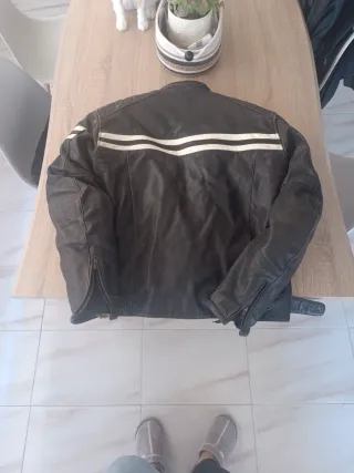 Chaqueta de moto piel de búfalo