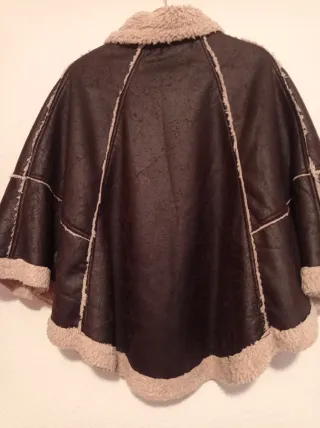 Capa Stradivarius Talla Única Marrón/Beige