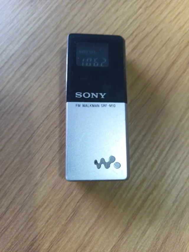 3 Rádios SONY FM SRF-M10 (Colecionador-Reparar)