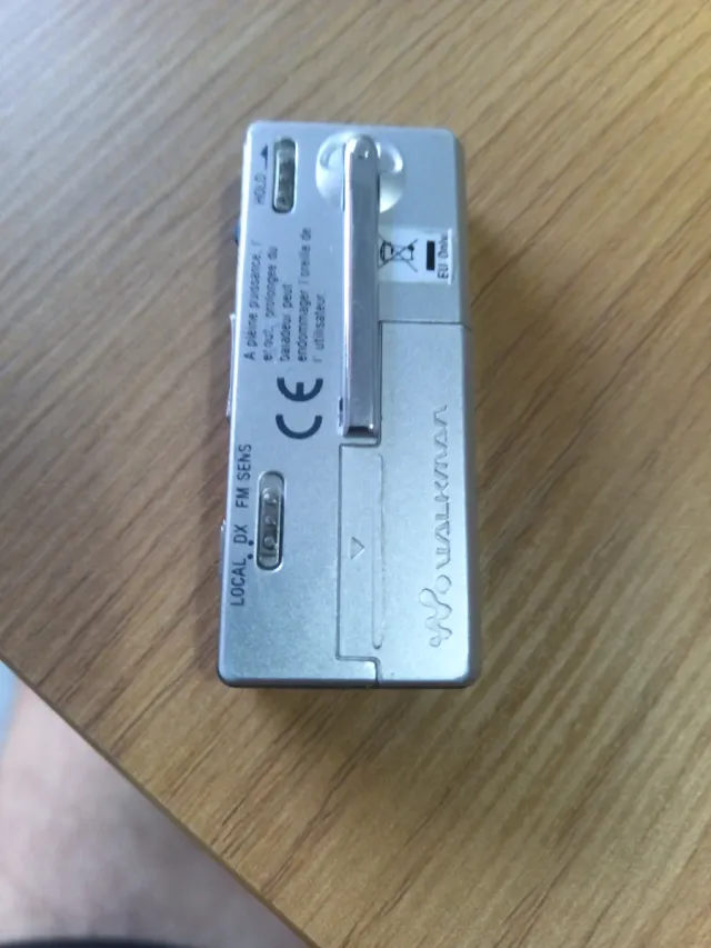 3 Rádios SONY FM SRF-M10 (Colecionador-Reparar)