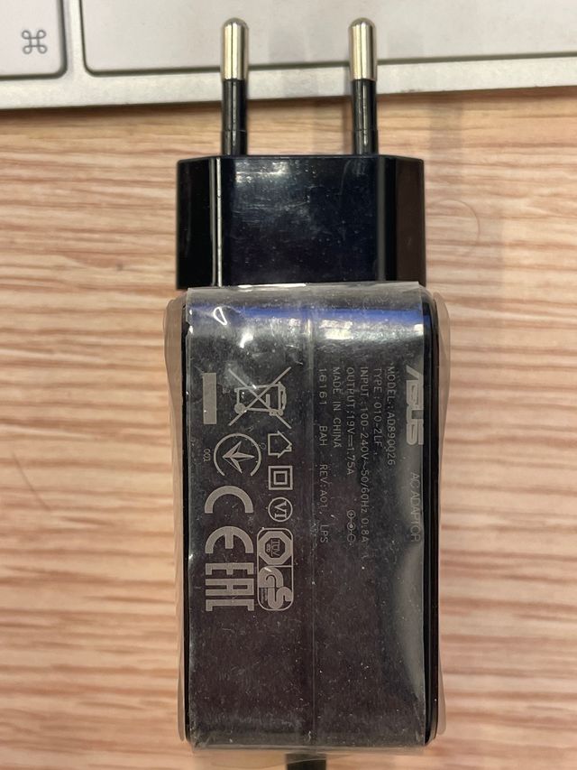 Cargador ASUS 35W AD890026