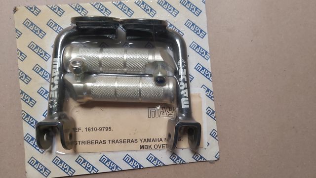 Reposapiés Traseros Yamaha Neos MBK Ovetto