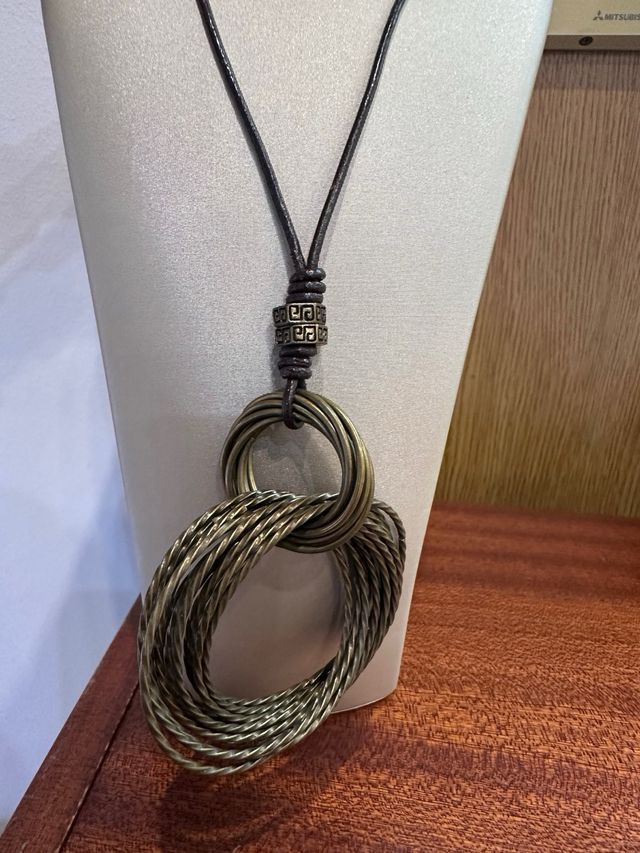 Collar Viceroy Piel y Chapado