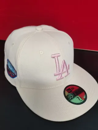 Gorra New Era 59FIFTY LA Beige Rosa Talla 7.1/2