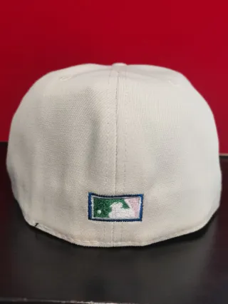 Gorra New Era 59FIFTY LA Beige Rosa Talla 7.1/2