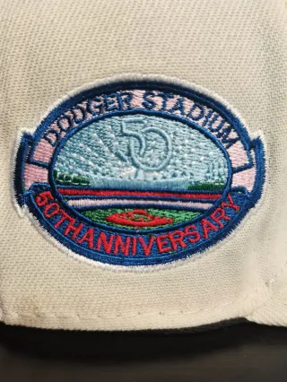 Gorra New Era 59FIFTY LA Beige Rosa Talla 7.1/2