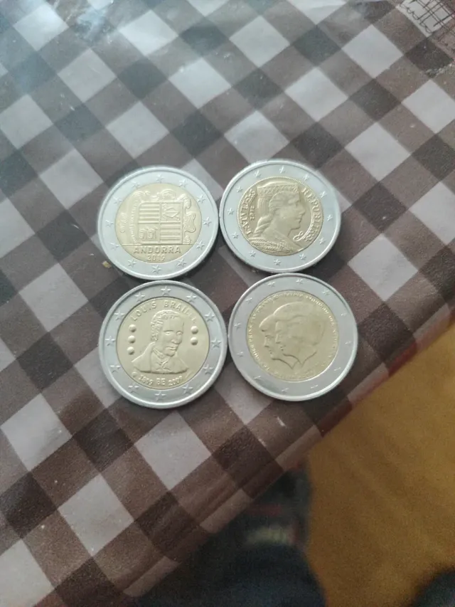 4 Monedas 2€ Conmemorativas