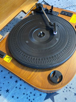 Giradischi portatile retro Roadstar in legno