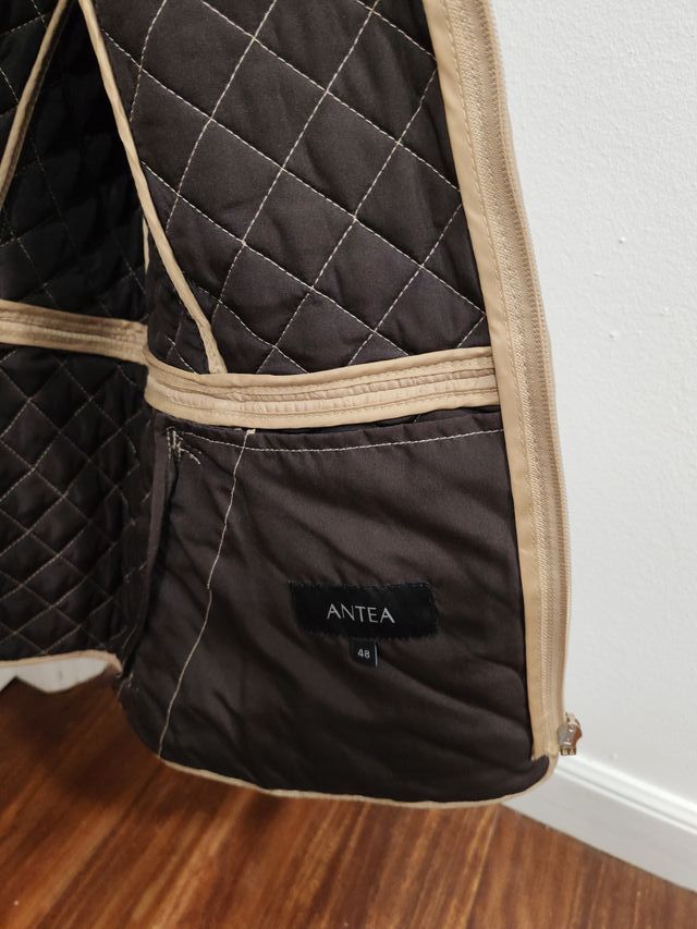 Chaqueta T 48 acolchada beige