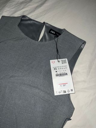 Vestido Zara gris